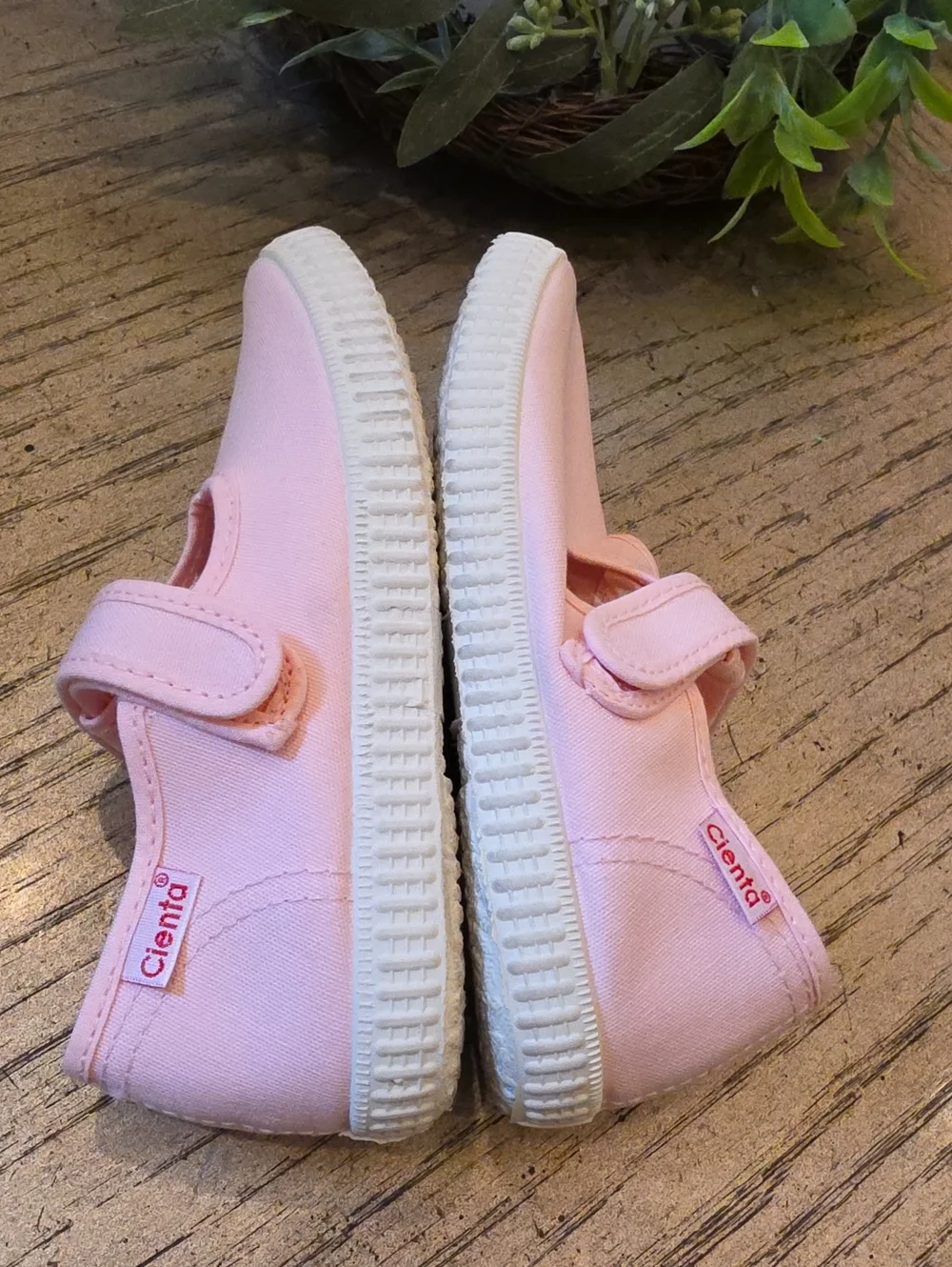 Cienta Pink Canvas Mary Jane Sneakers for Kids Size 11